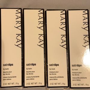 2 of each lip mask and lip balm